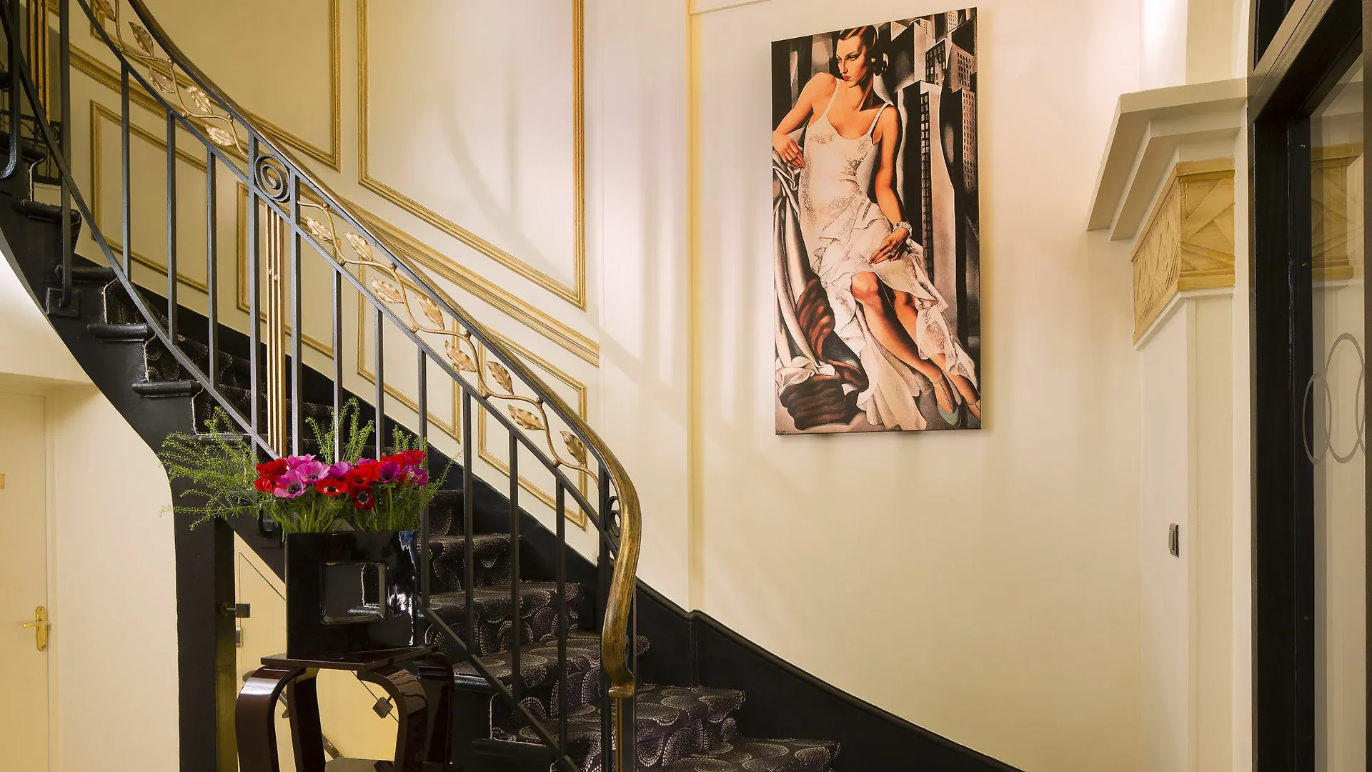 Hotel Raspail Montparnasse Paris