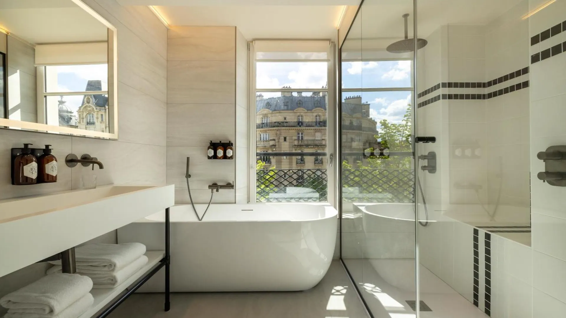 Hotel Raspail Montparnasse Paris